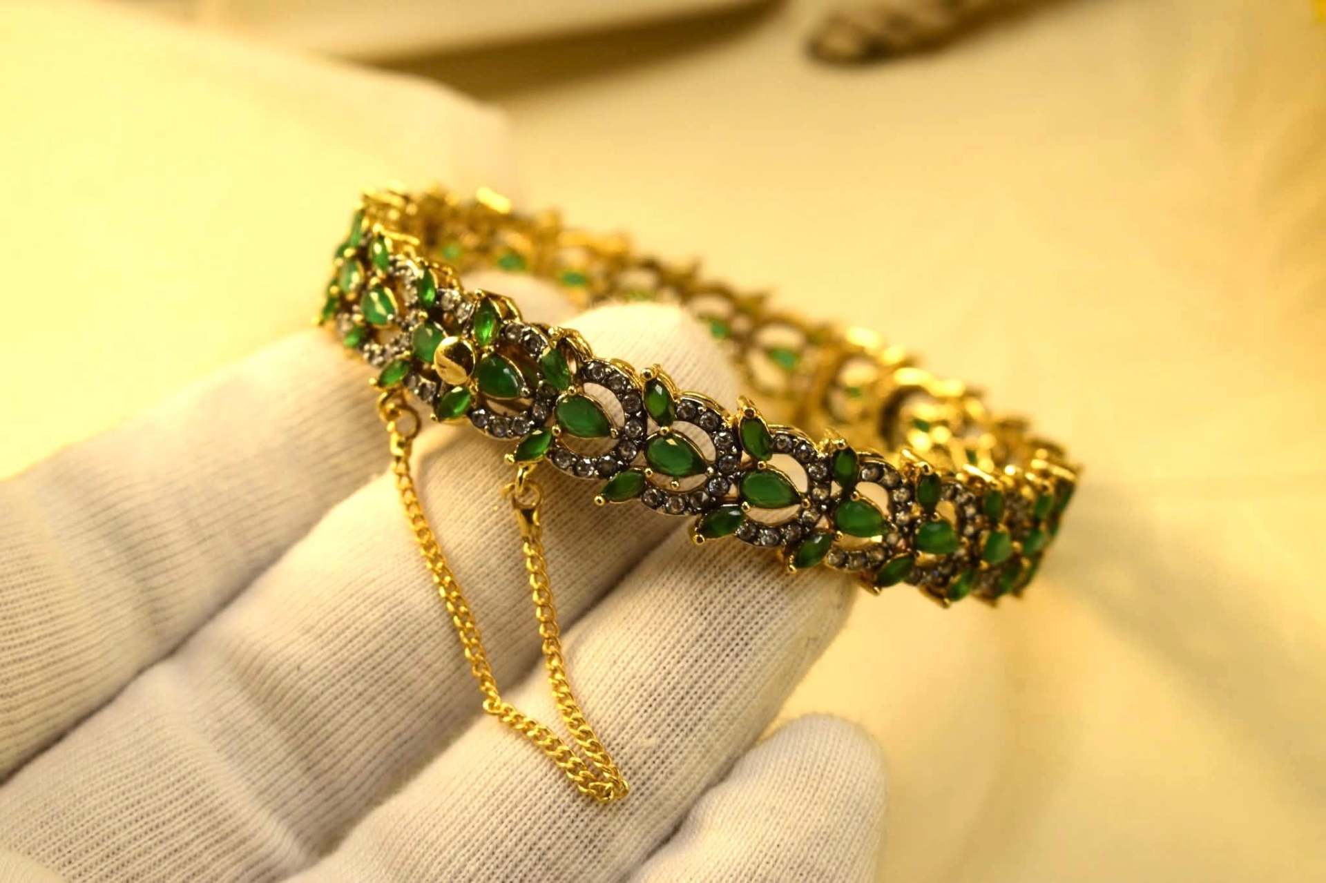 Zumurrud Lace Kada