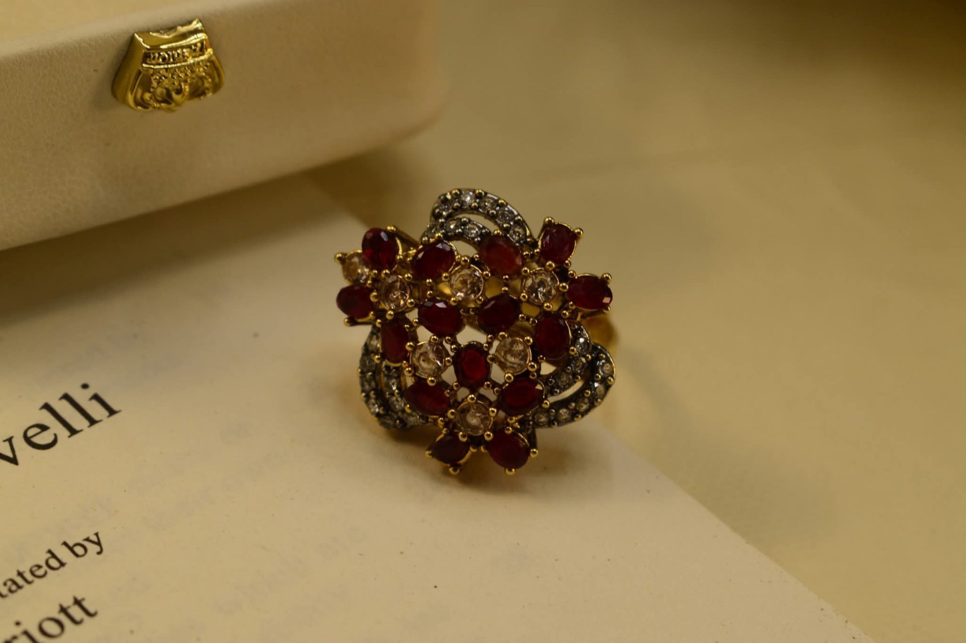 Laal Cluster Ring