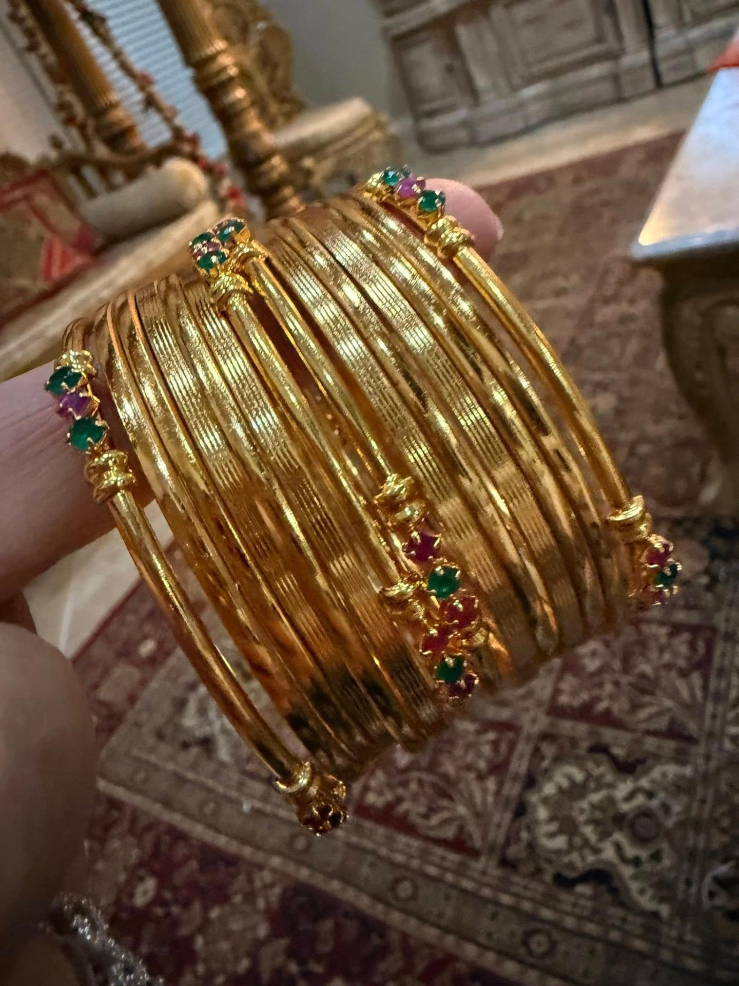 Sona Stack · Textured