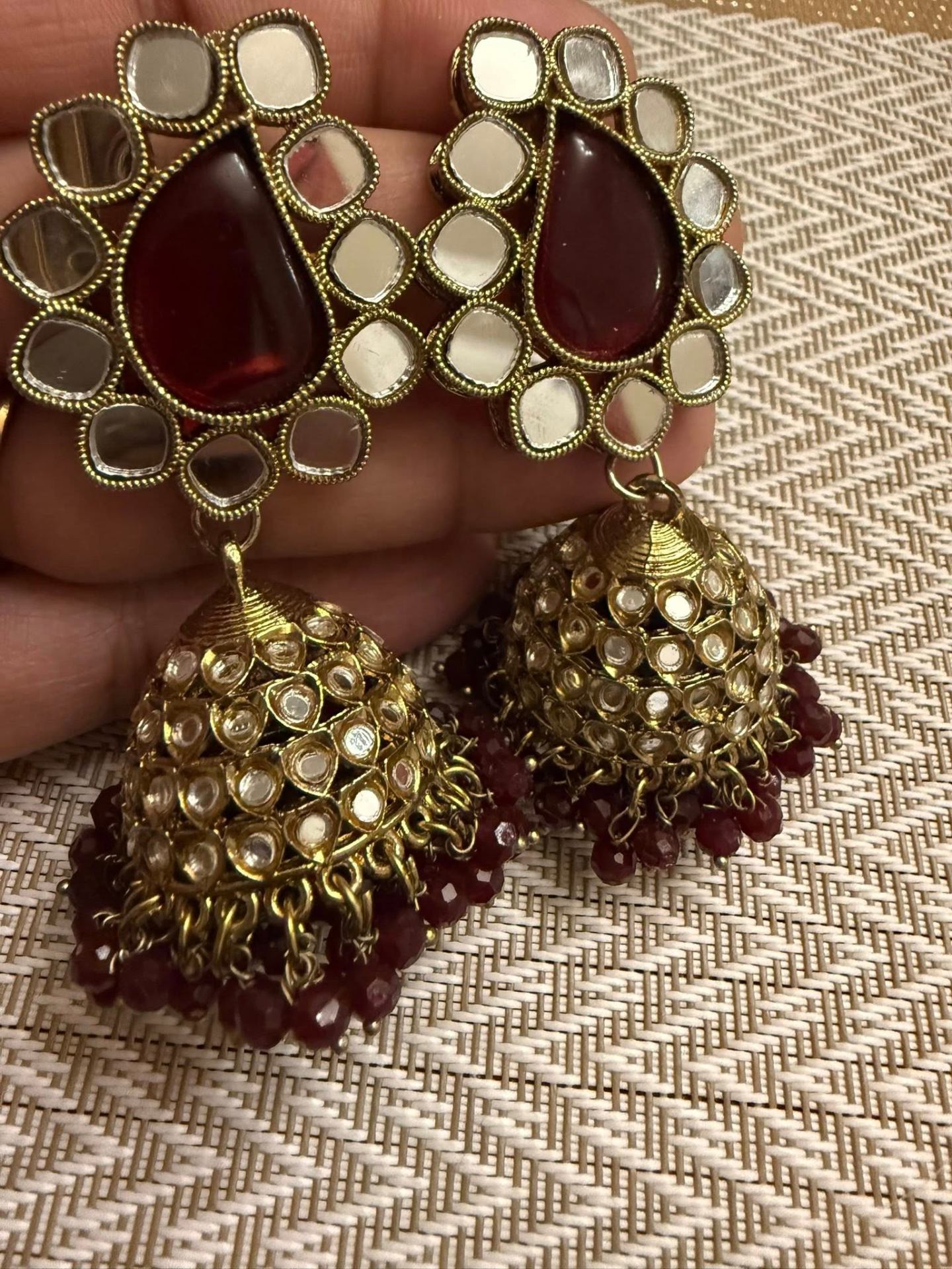 Sheesha Ruby Jhumka