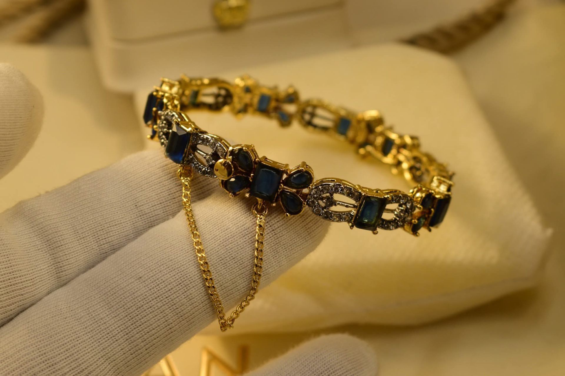 Aasmaan Sapphire Line