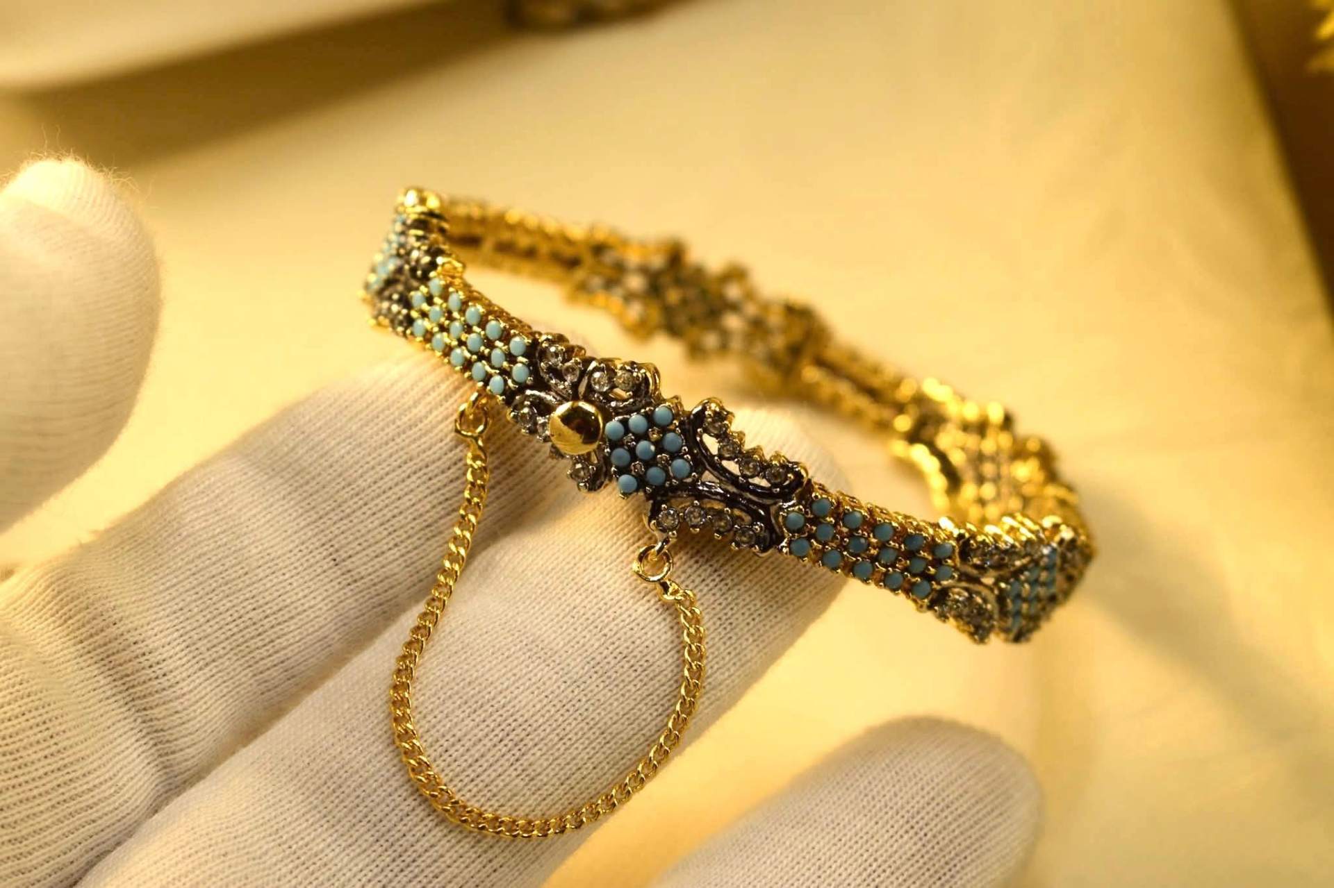 Firoza Slim Cuff