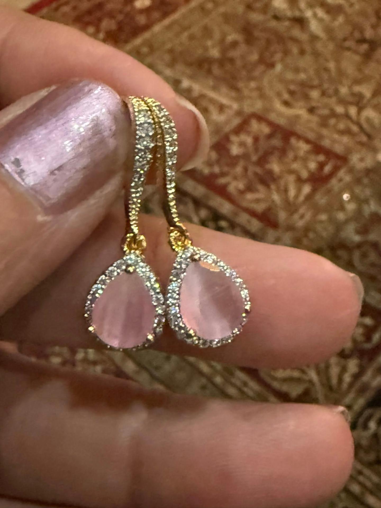 Gulabi Rose Quartz Drops
