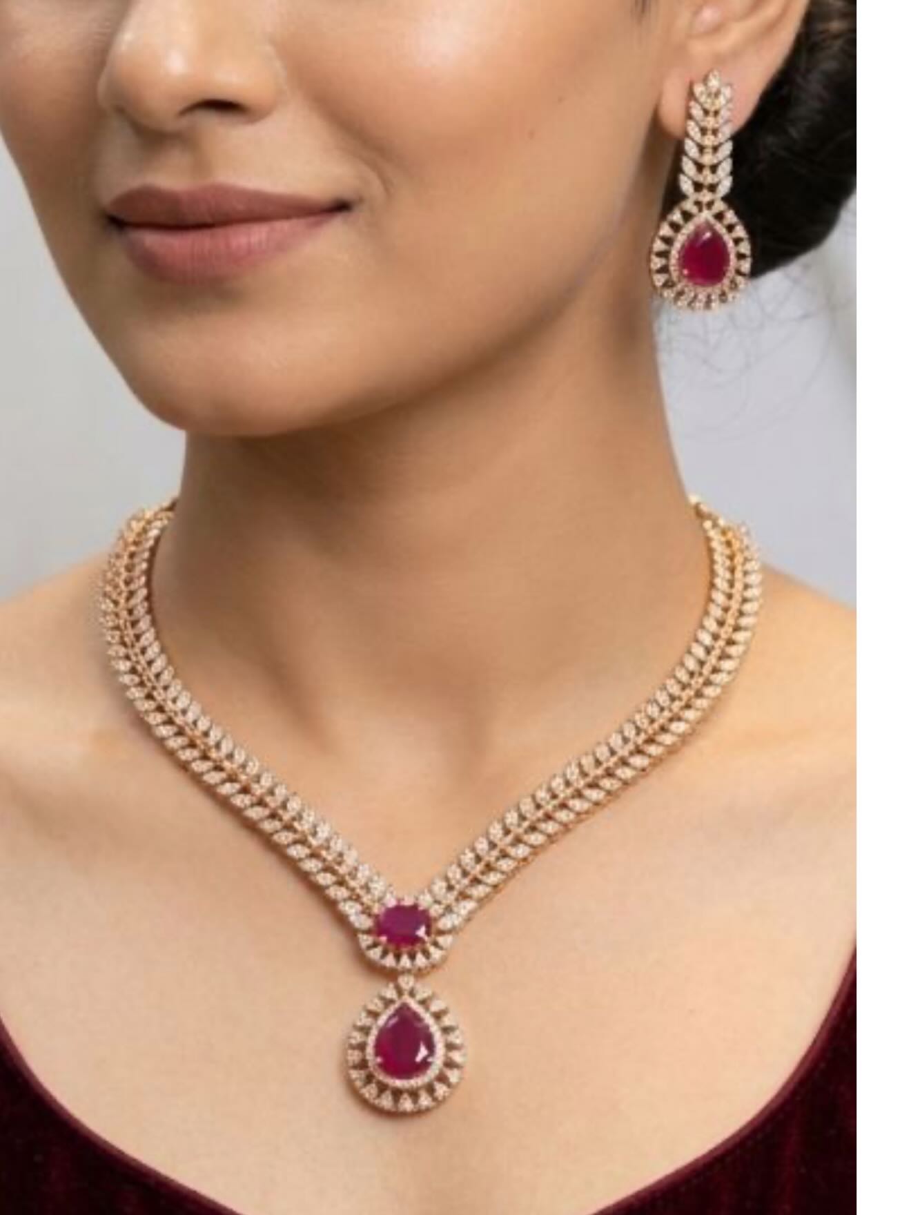 Laali Ruby & Diamond Set